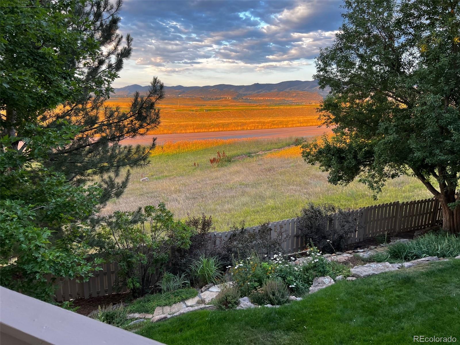 MLS Image #2 for 2606 s xenon way,lakewood, Colorado