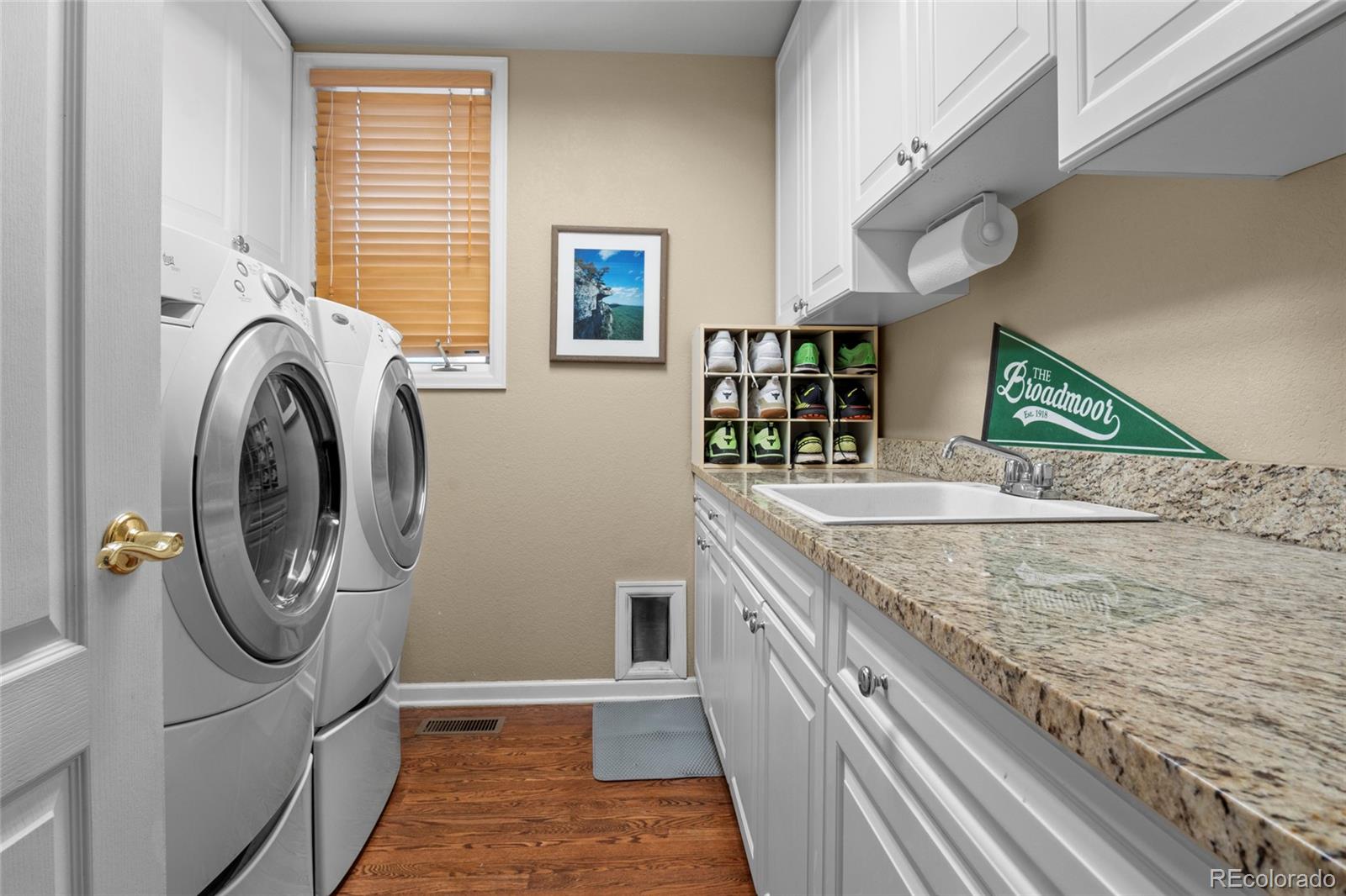 MLS Image #21 for 2606 s xenon way,lakewood, Colorado