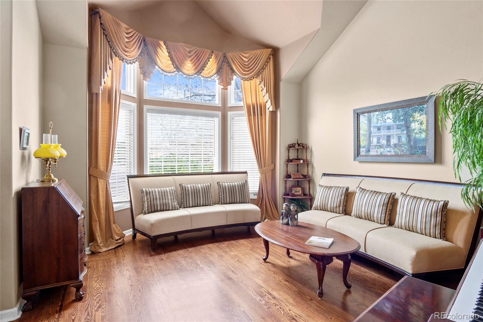 MLS Image #5 for 2606 s xenon way,lakewood, Colorado