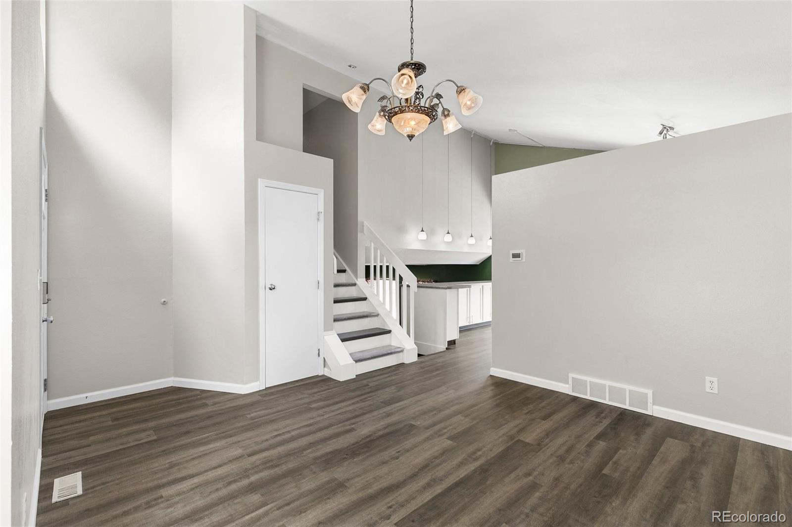 MLS Image #5 for 625  brinn court,colorado springs, Colorado