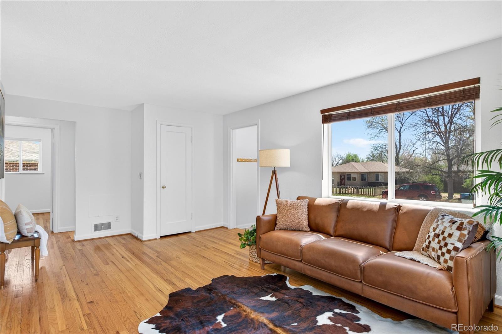 MLS Image #4 for 8165 w 17th avenue,lakewood, Colorado