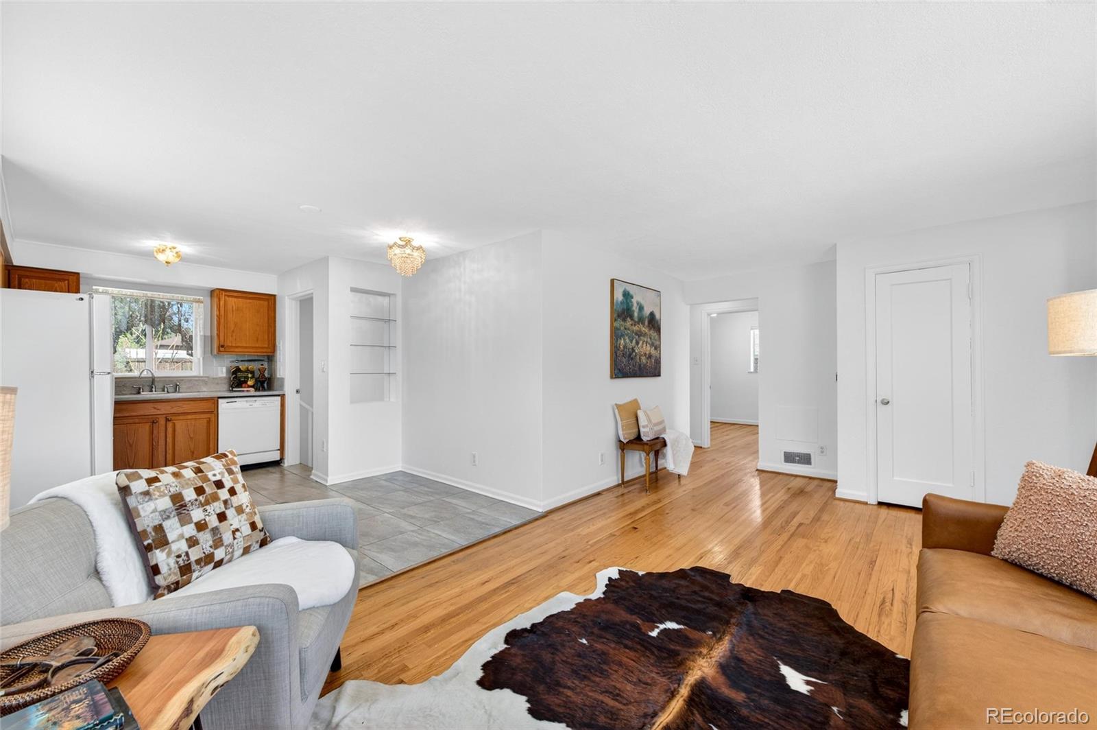 MLS Image #5 for 8165 w 17th avenue,lakewood, Colorado