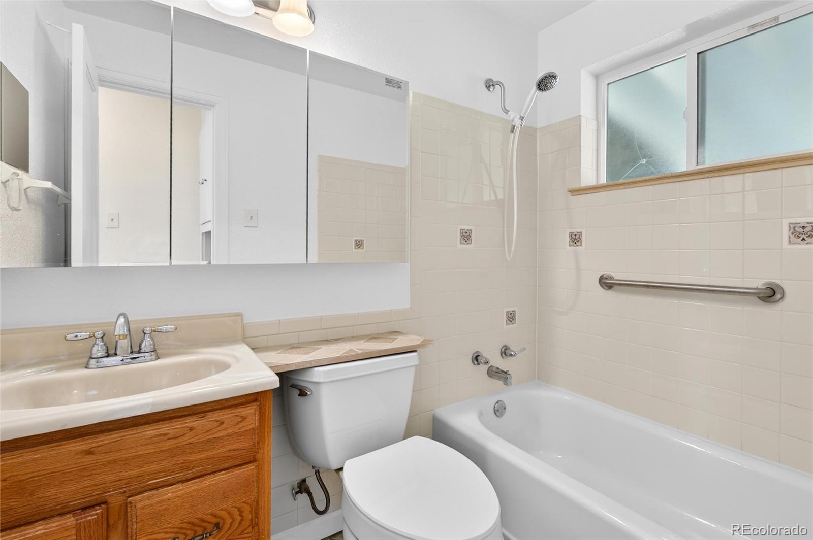 MLS Image #9 for 8165 w 17th avenue,lakewood, Colorado