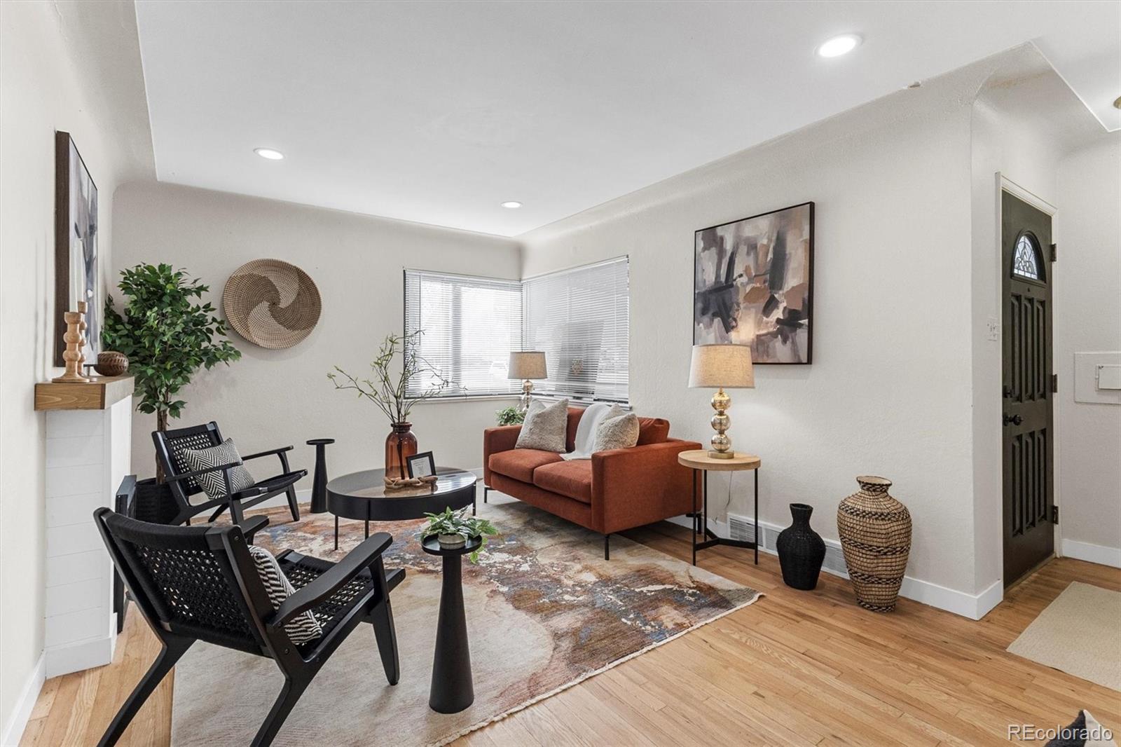MLS Image #2 for 2960  poplar street,denver, Colorado