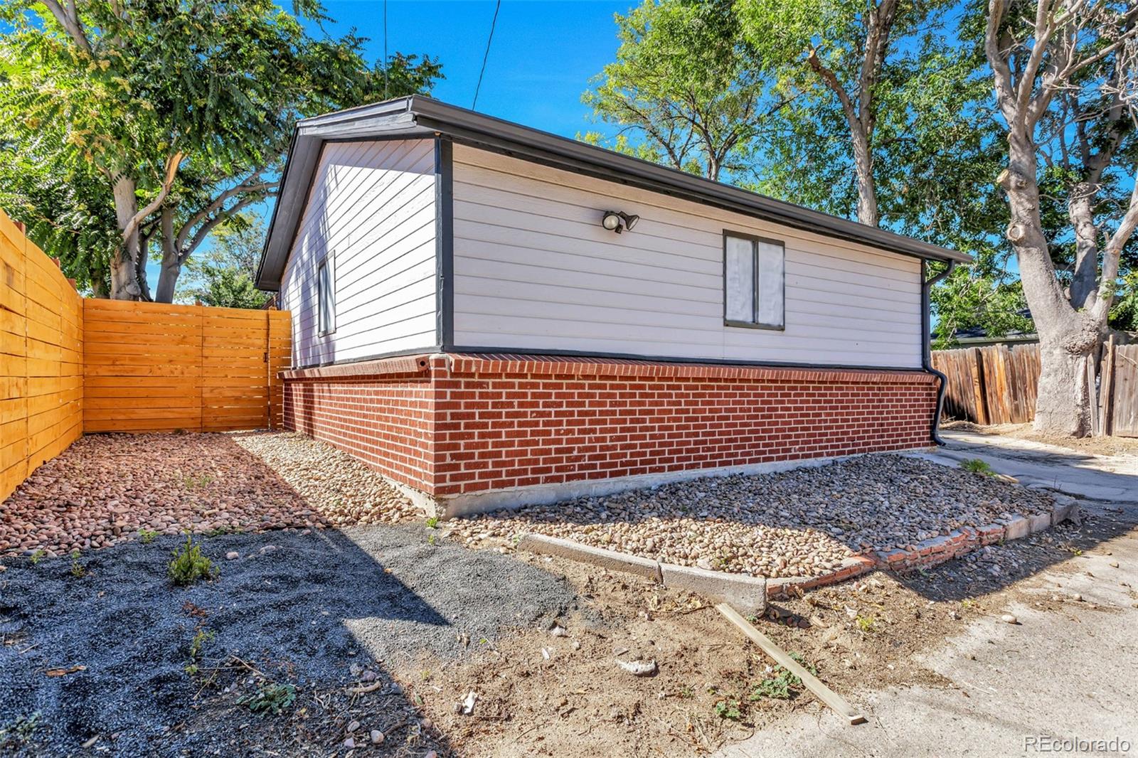 MLS Image #29 for 2960  poplar street,denver, Colorado