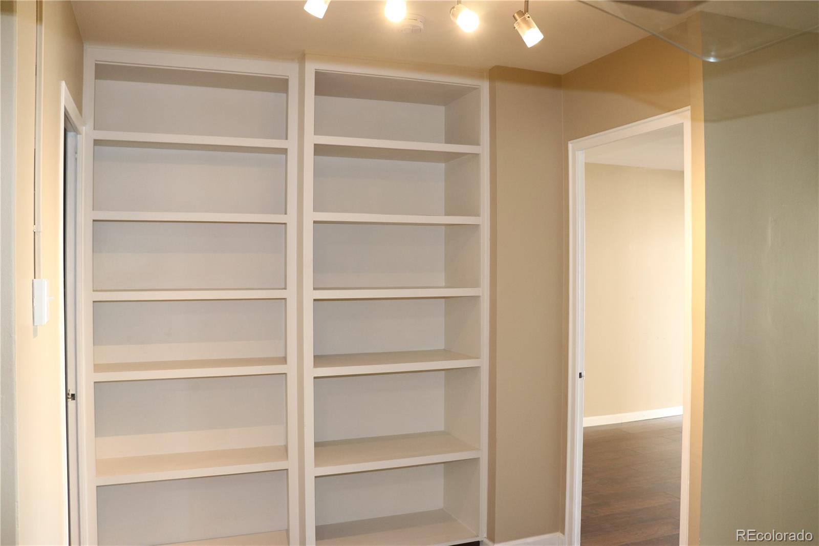 MLS Image #17 for 800 n washington street 803,denver, Colorado