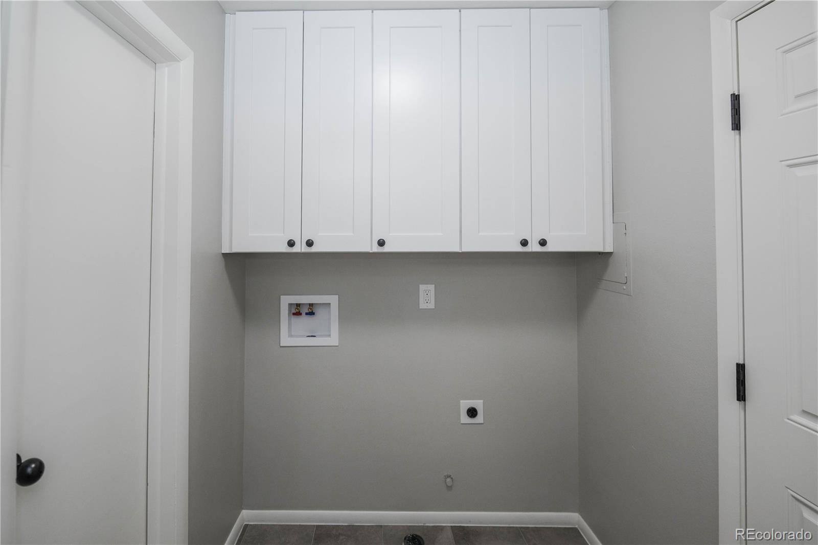 MLS Image #9 for 842 s worchester street,aurora, Colorado