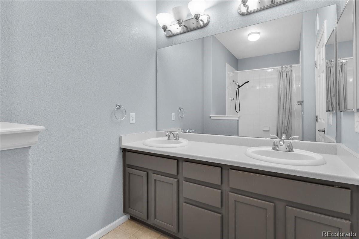 MLS Image #10 for 15700 e jamison drive,englewood, Colorado