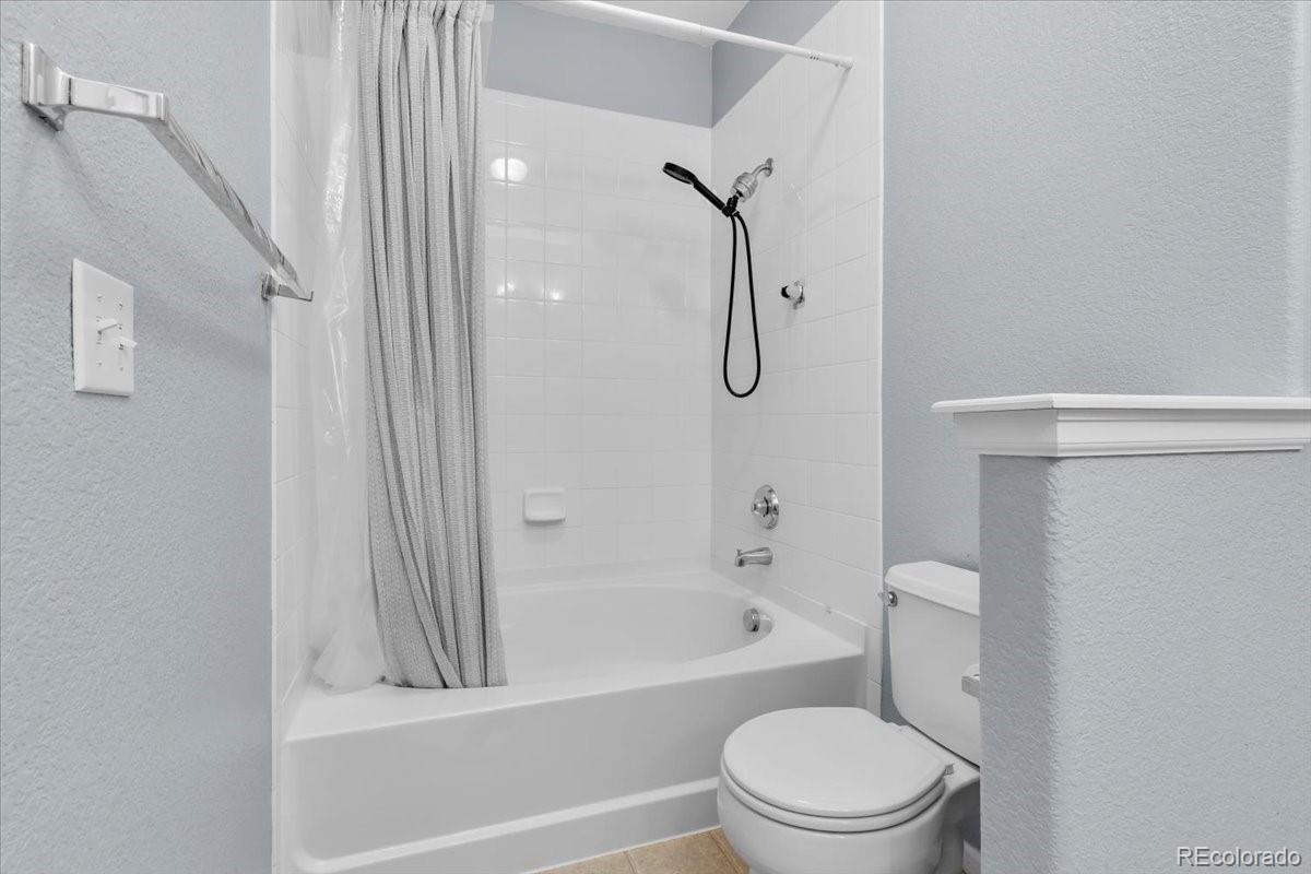 MLS Image #11 for 15700 e jamison drive,englewood, Colorado