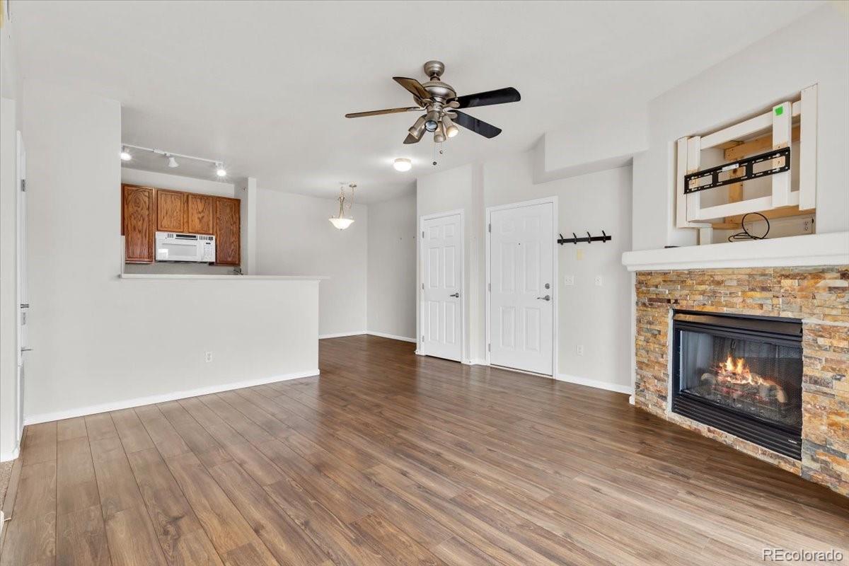 MLS Image #3 for 15700 e jamison drive,englewood, Colorado