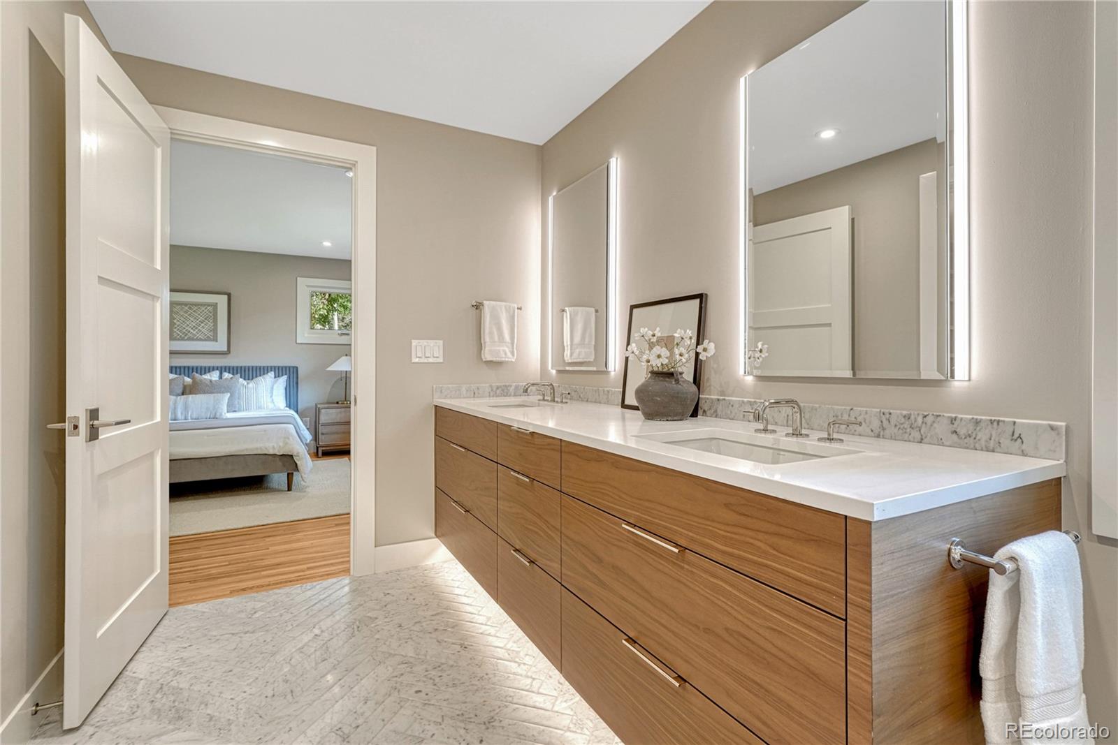 MLS Image #26 for 3080 e flora place,denver, Colorado