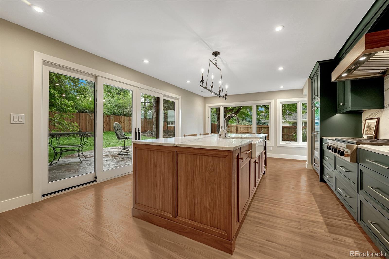 MLS Image #7 for 3080 e flora place,denver, Colorado