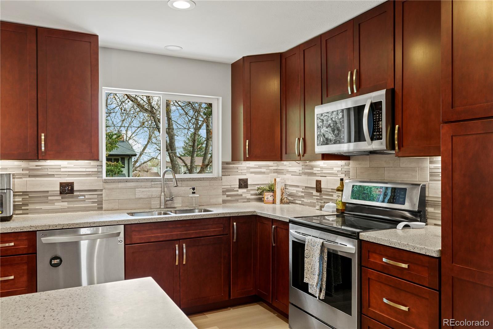 MLS Image #10 for 5866  parfet court,arvada, Colorado