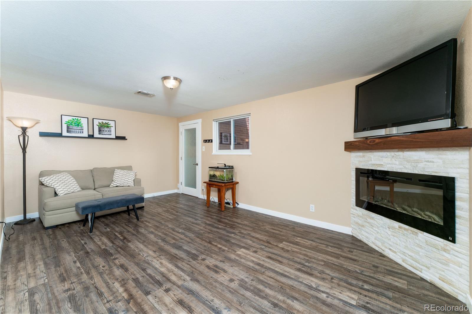 MLS Image #16 for 921  valley road,colorado springs, Colorado