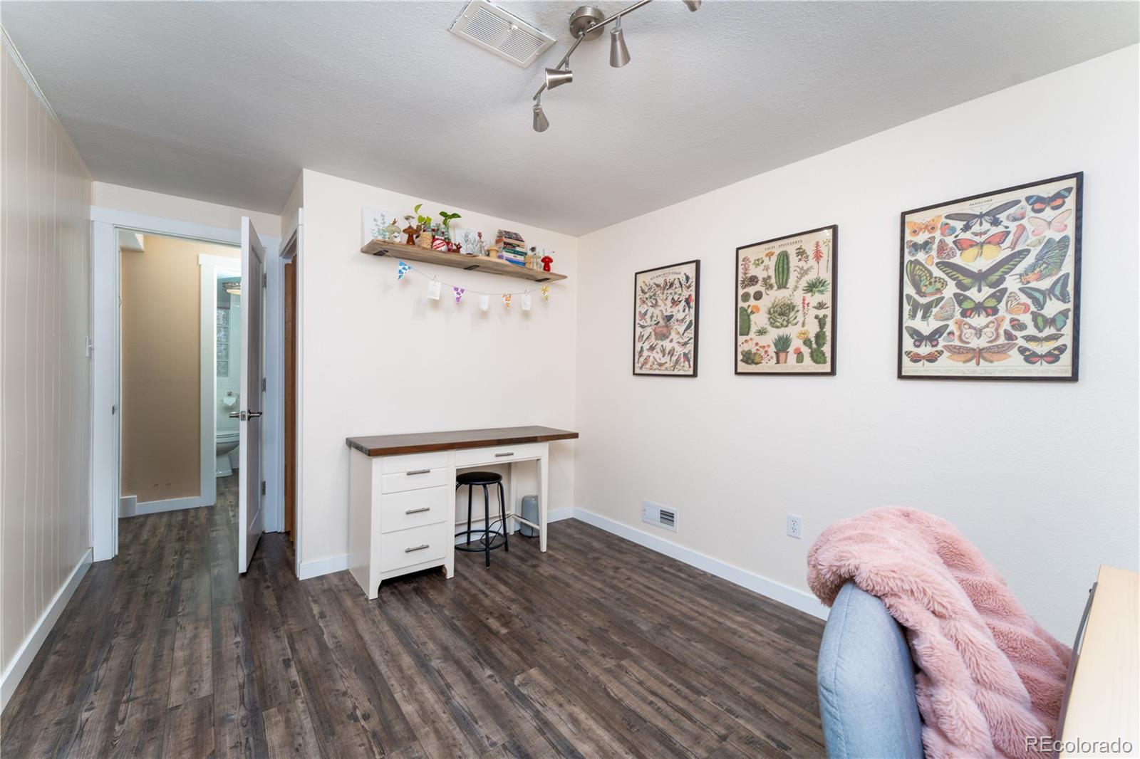 MLS Image #17 for 921  valley road,colorado springs, Colorado