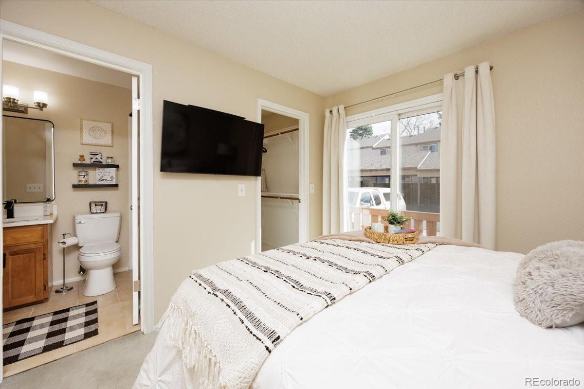 MLS Image #15 for 819  summer drive,highlands ranch, Colorado