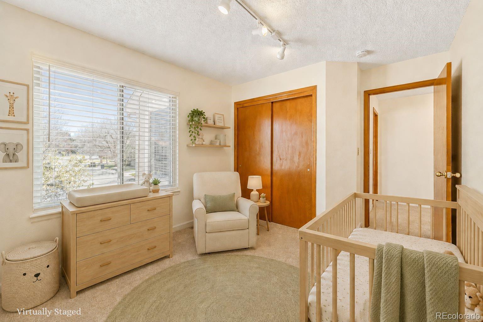 MLS Image #16 for 4927 s eagle circle,aurora, Colorado