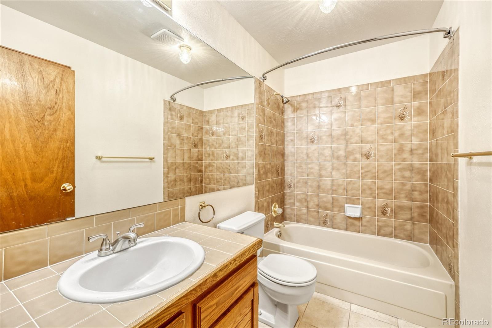MLS Image #28 for 4927 s eagle circle,aurora, Colorado