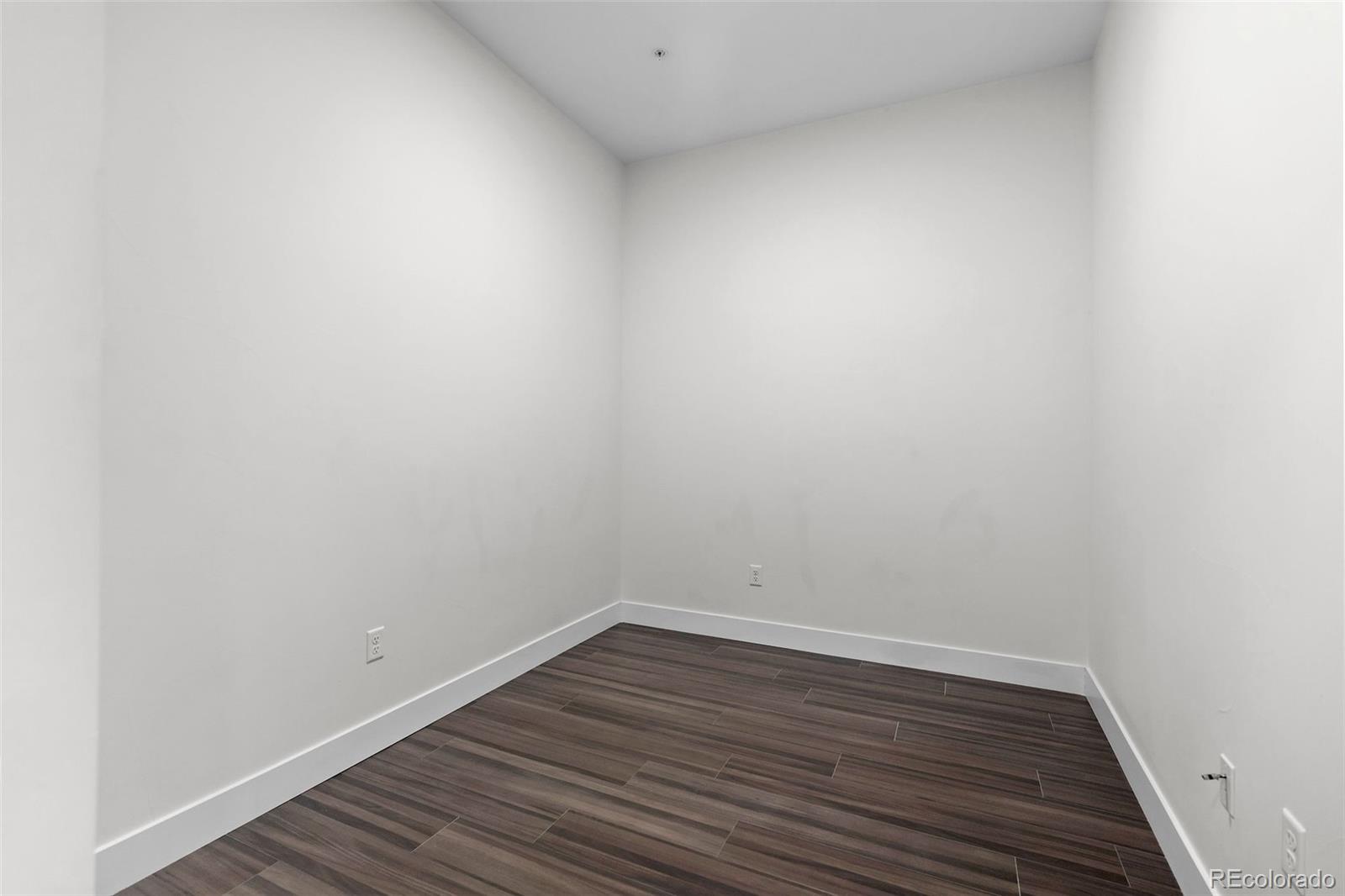 MLS Image #14 for 2876 w 53rd avenue,denver, Colorado
