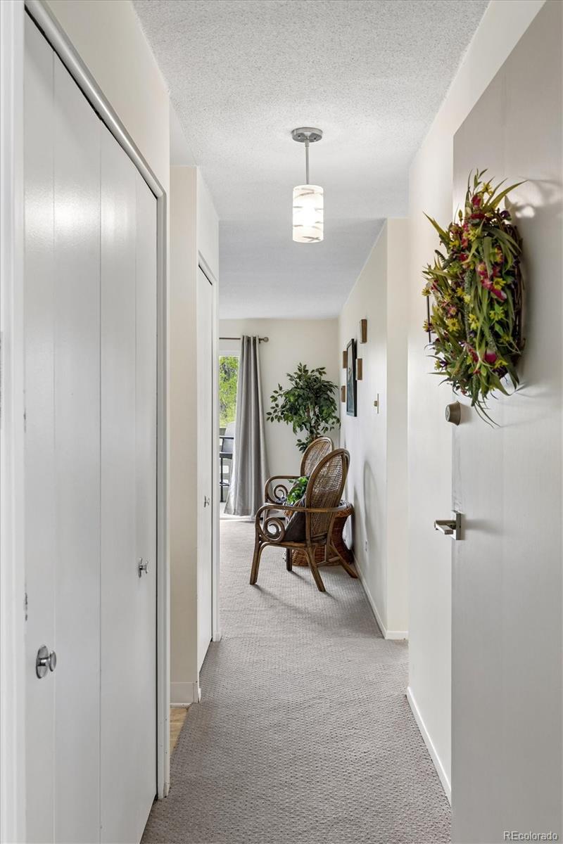 MLS Image #15 for 675 s alton way,denver, Colorado