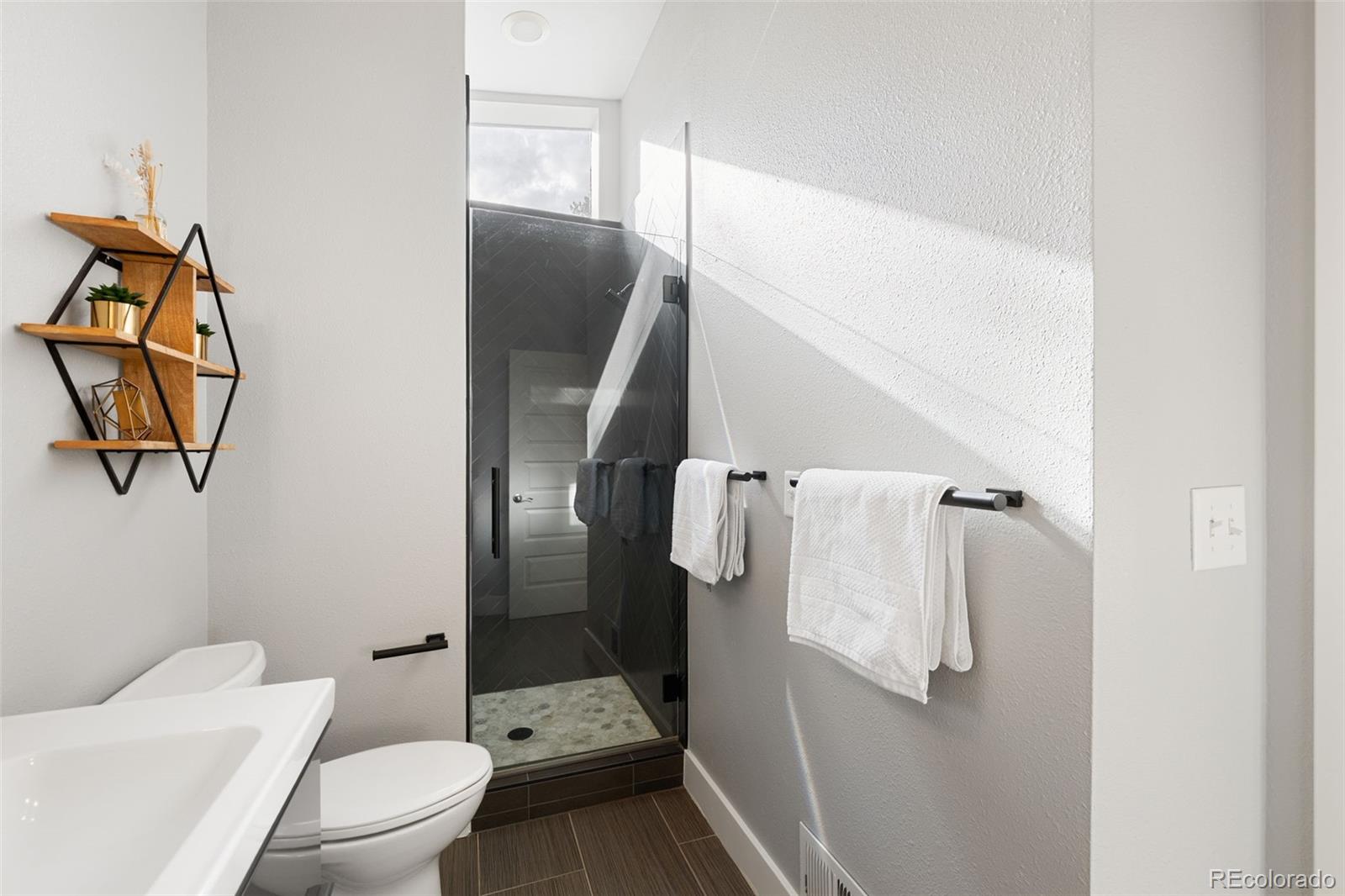 MLS Image #23 for 901  glencoe street,denver, Colorado