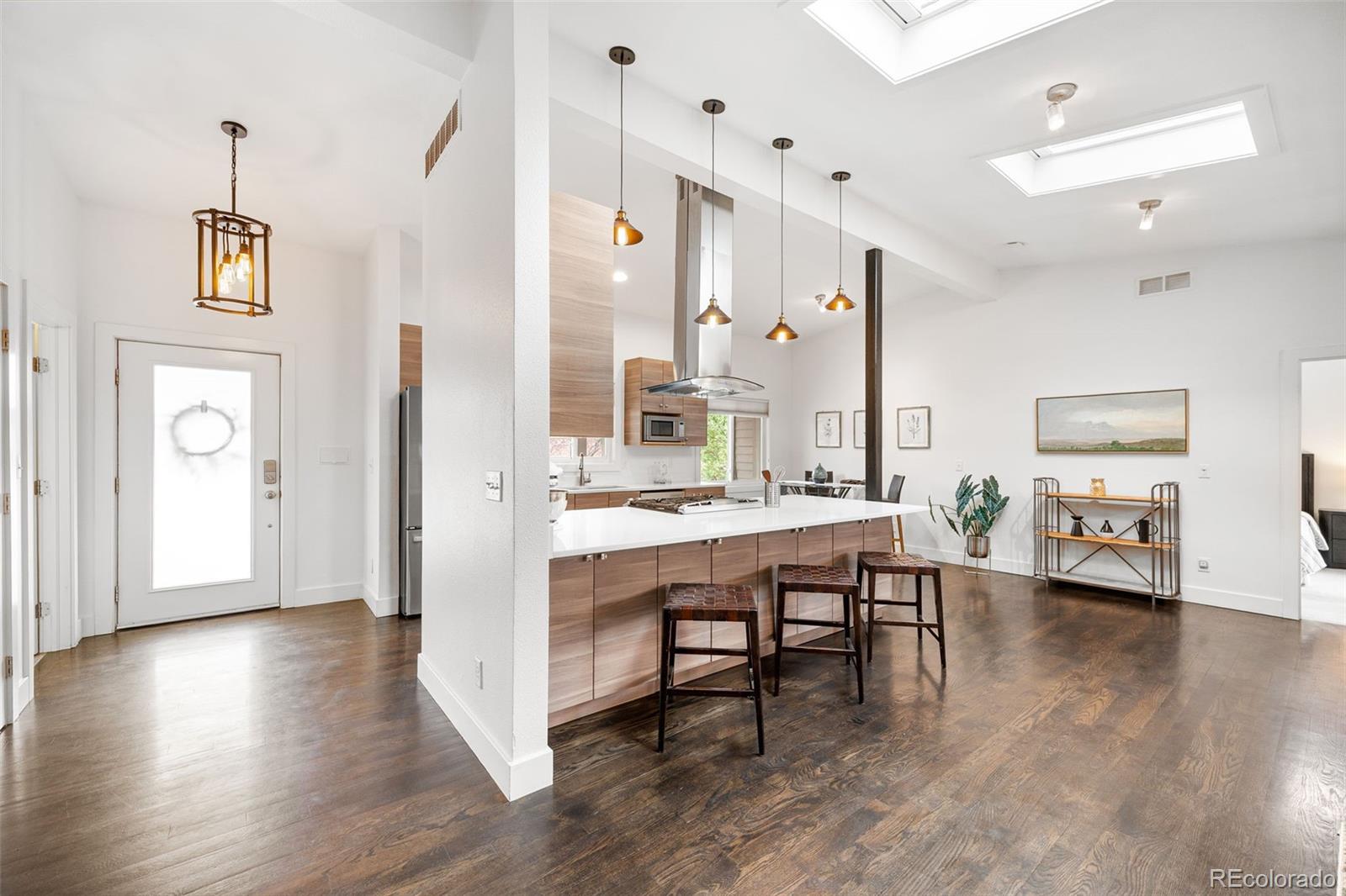 MLS Image #4 for 901  glencoe street,denver, Colorado