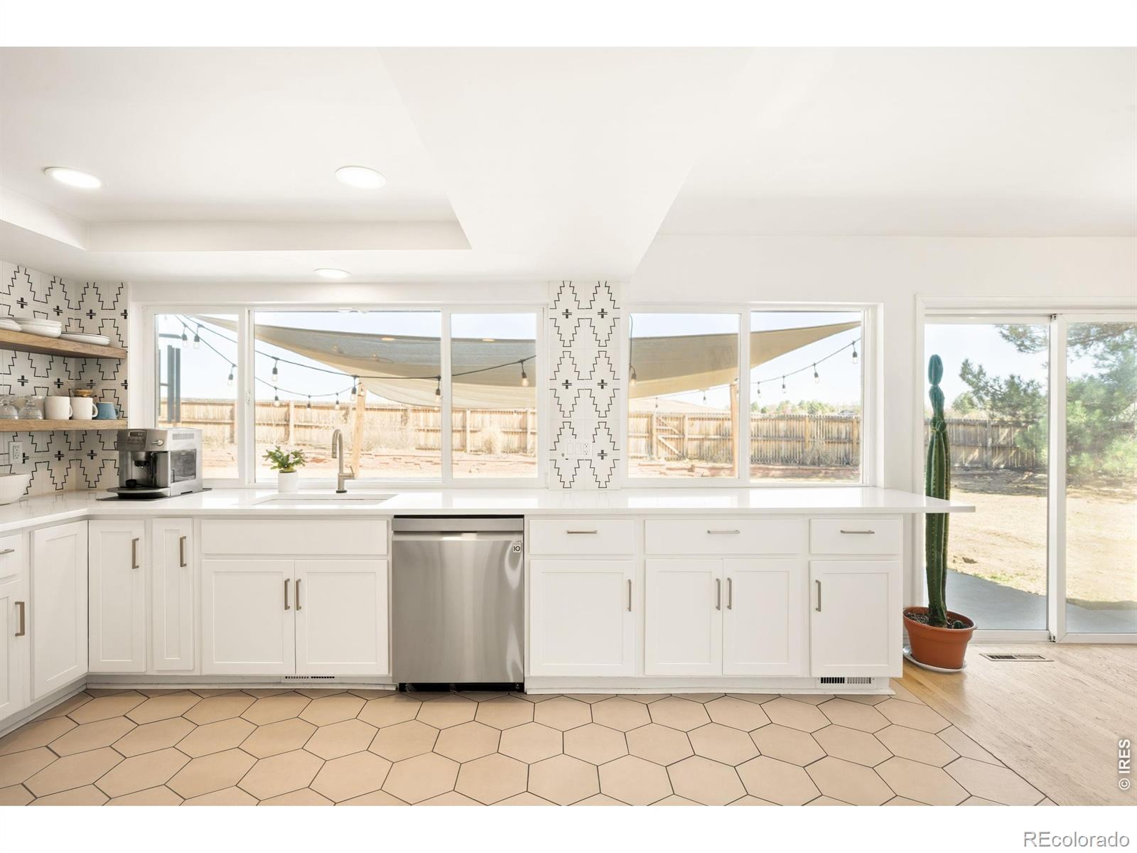 MLS Image #10 for 4872  earle circle,boulder, Colorado