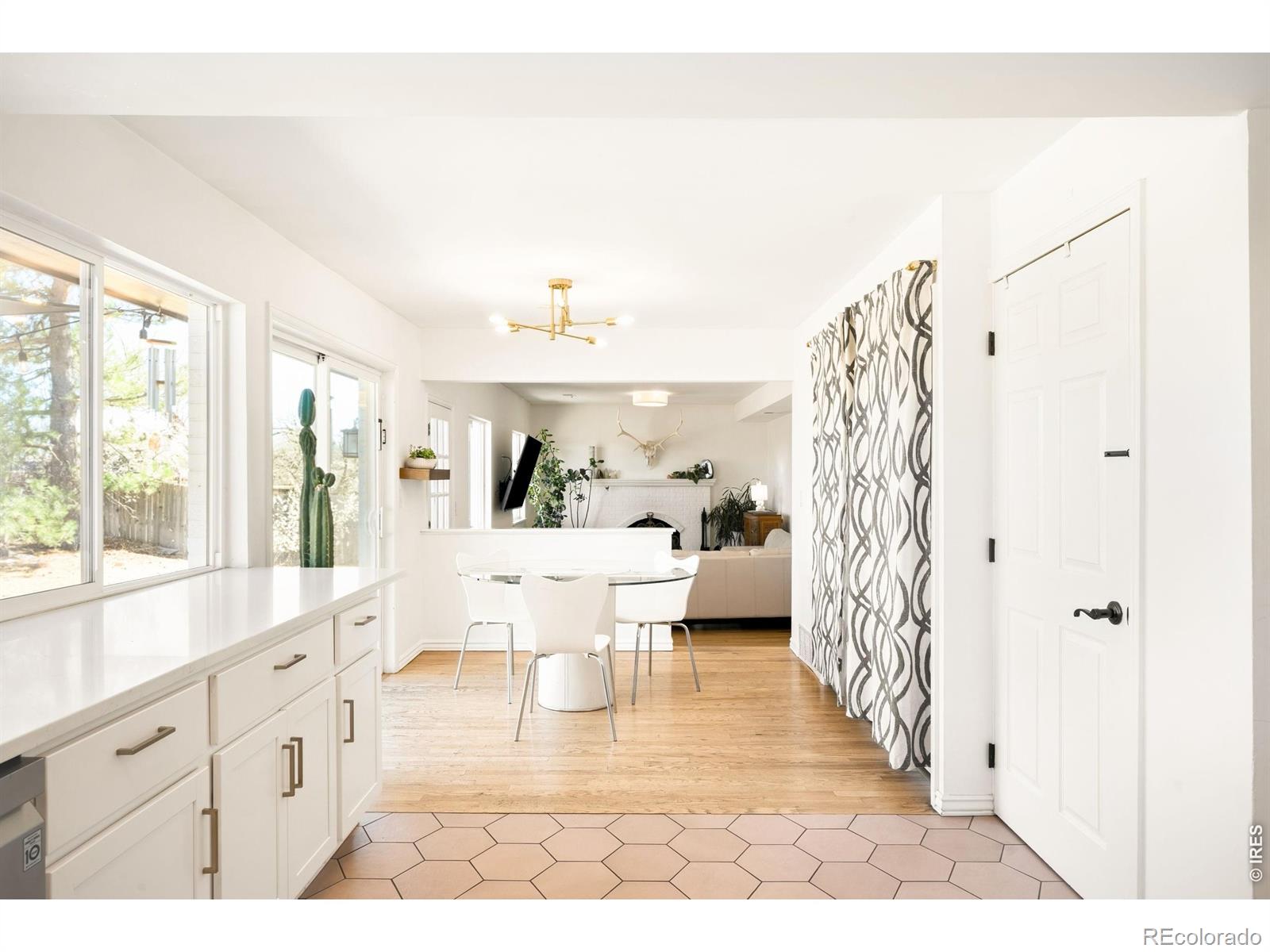 MLS Image #13 for 4872  earle circle,boulder, Colorado