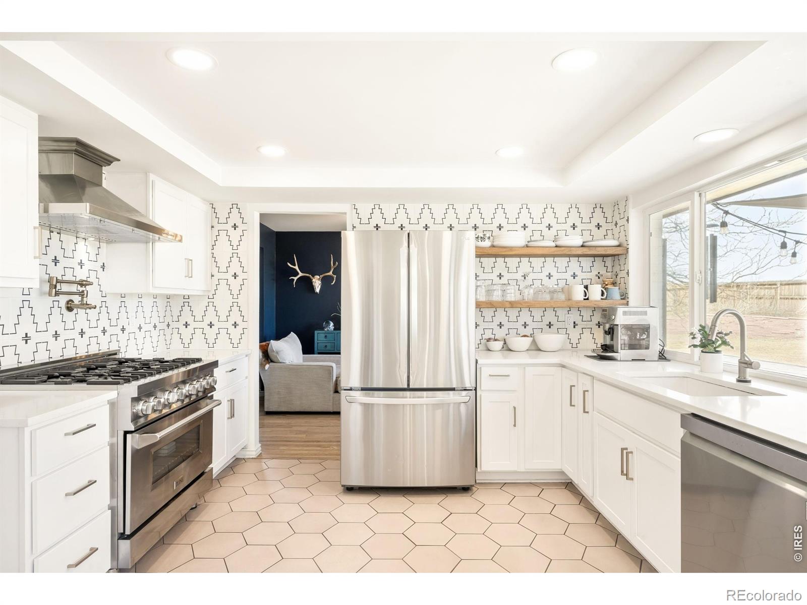 MLS Image #9 for 4872  earle circle,boulder, Colorado