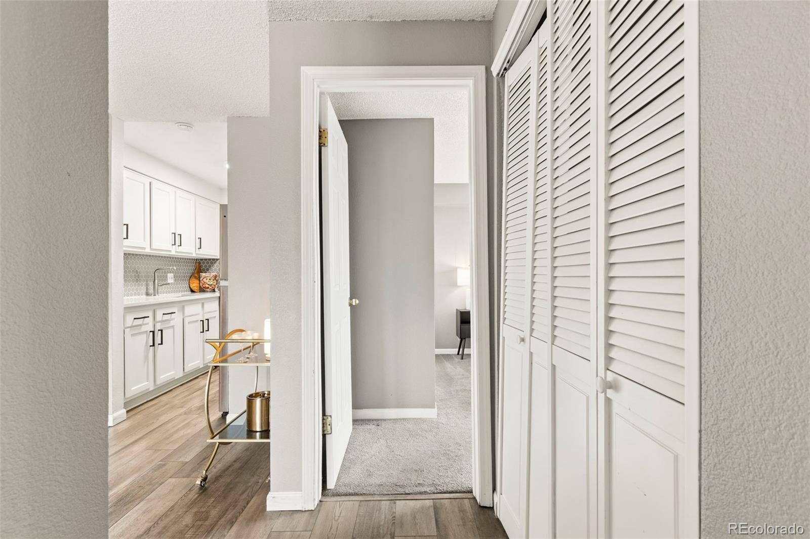 MLS Image #11 for 3047 w 47th avenue 205,denver, Colorado