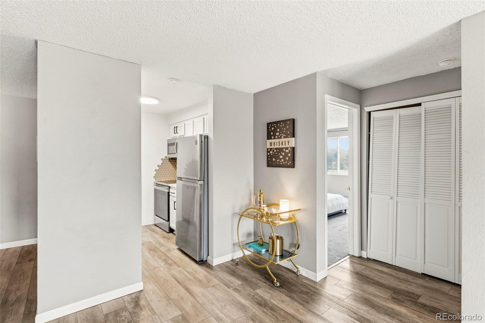 MLS Image #5 for 3047 w 47th avenue 205,denver, Colorado
