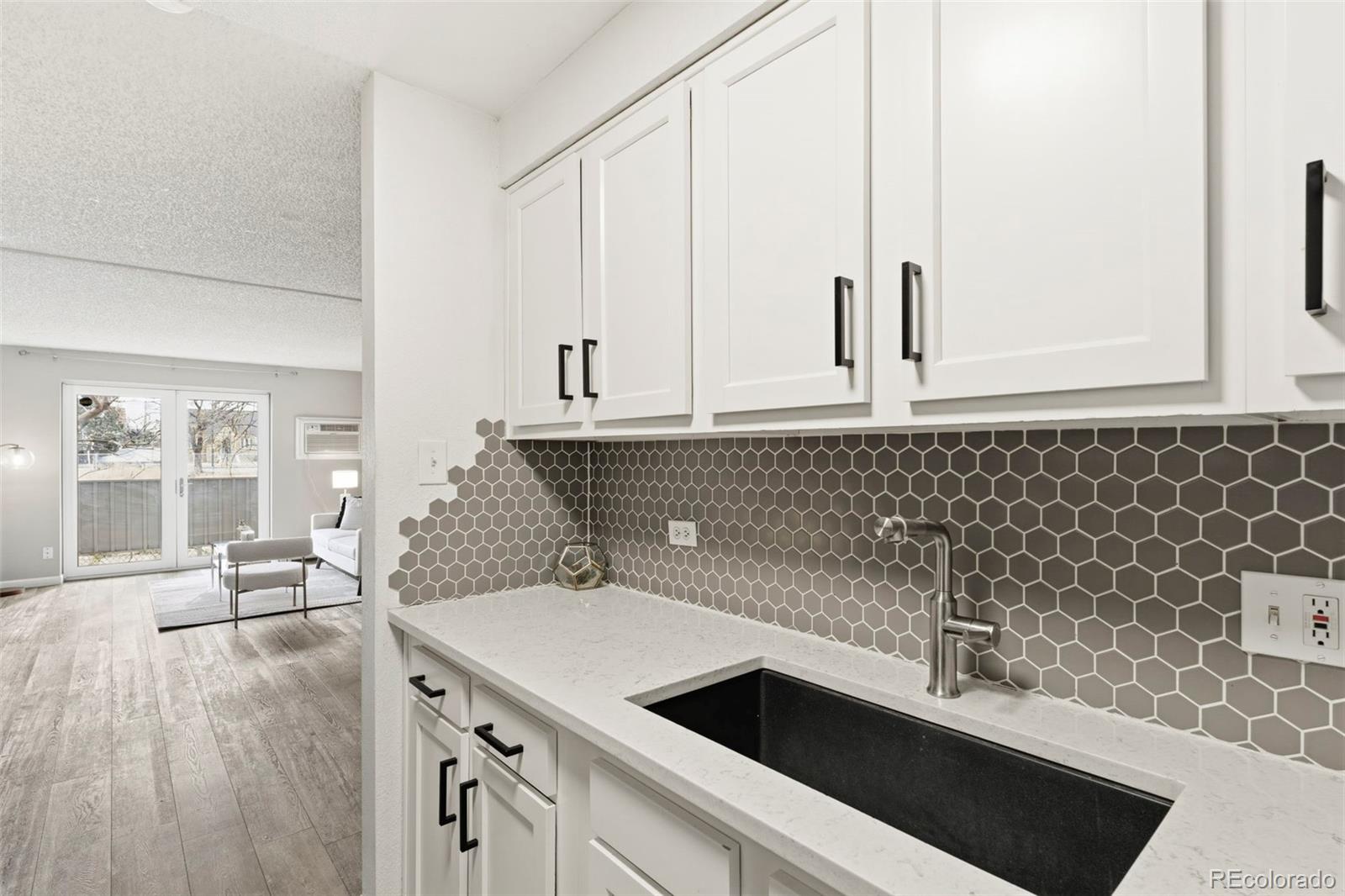 MLS Image #8 for 3047 w 47th avenue 205,denver, Colorado