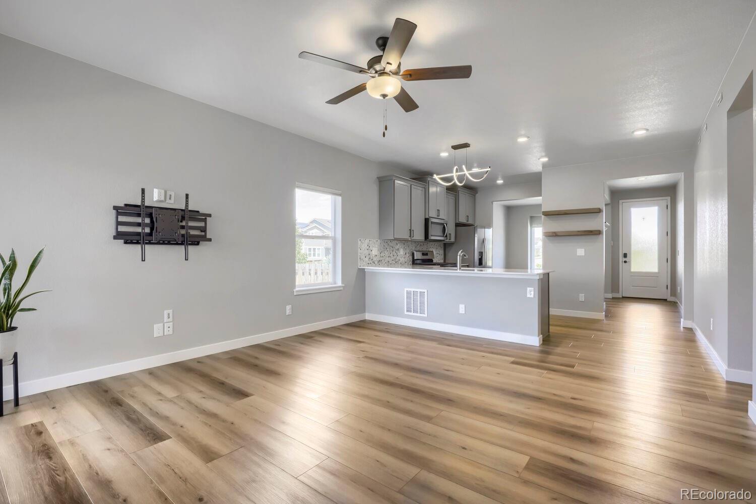 MLS Image #7 for 17714 e 94th drive,commerce city, Colorado