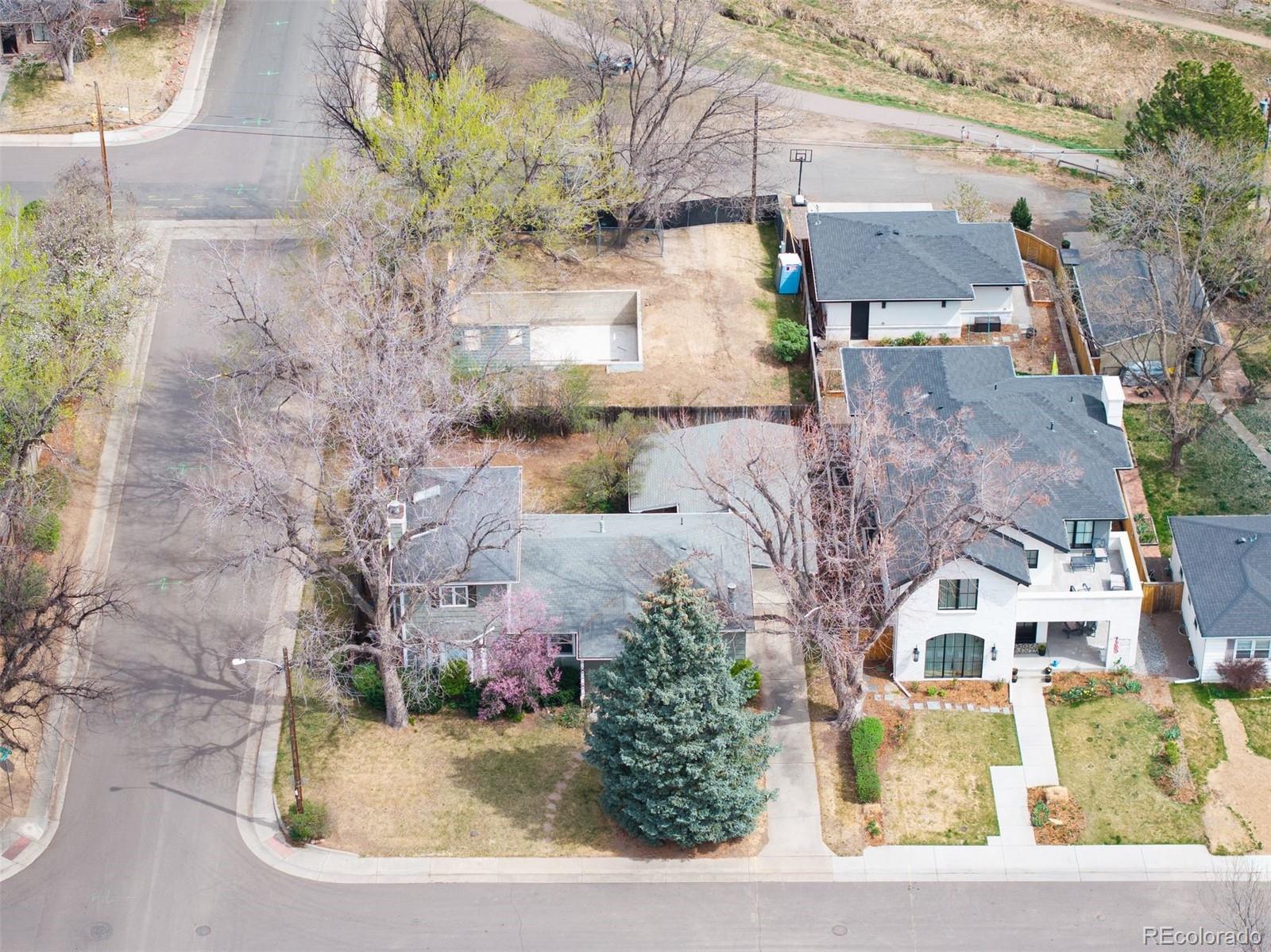 MLS Image #6 for 2600 s saint paul street,denver, Colorado