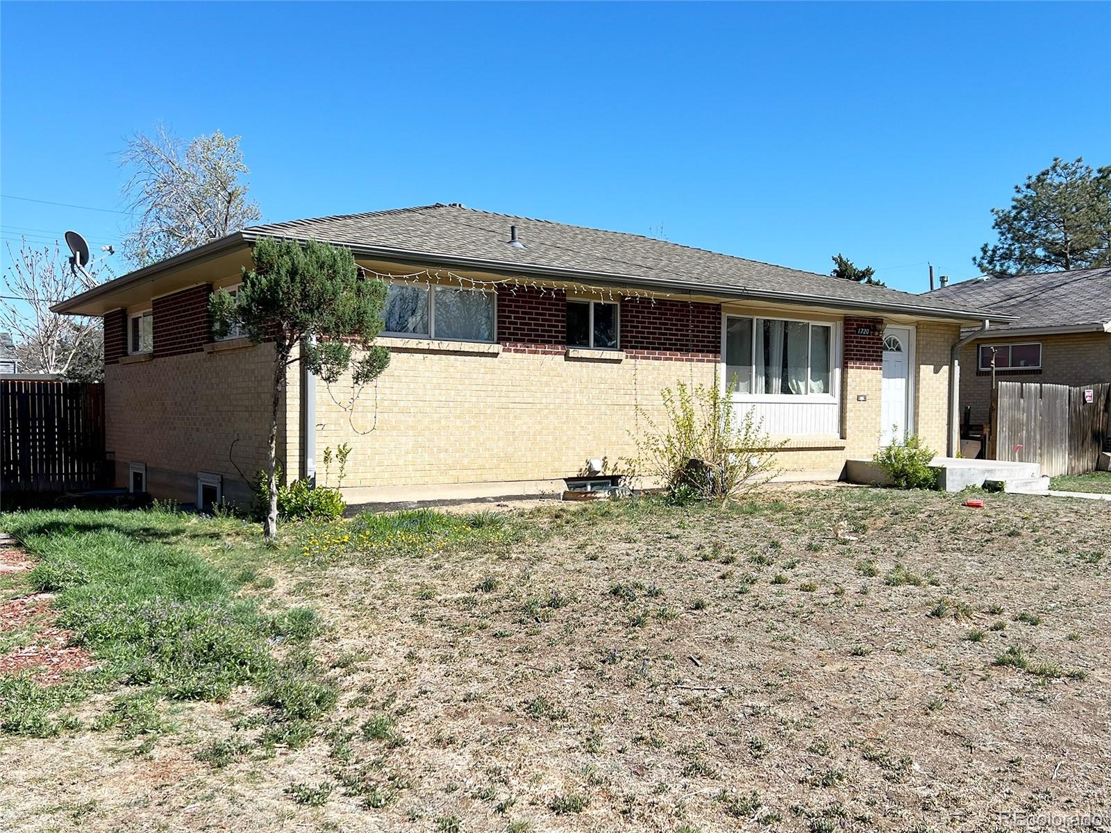MLS Image #2 for 1720  del mar parkway,aurora, Colorado