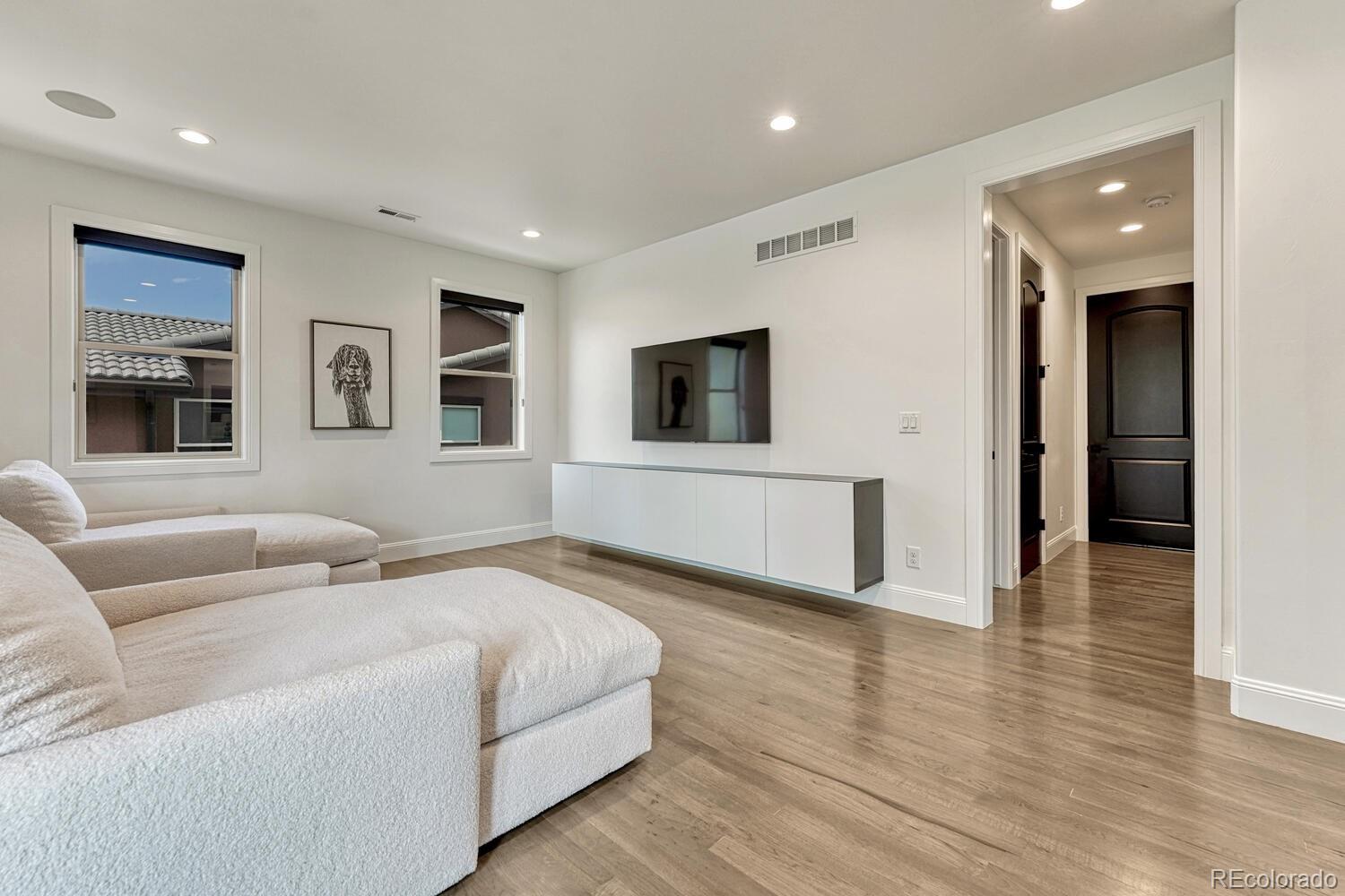 MLS Image #22 for 9486 e winding hill avenue,lone tree, Colorado