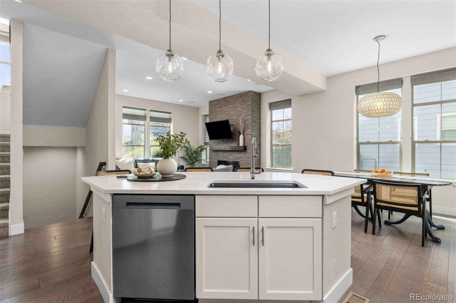 MLS Image #12 for 9103 e 61st place,denver, Colorado