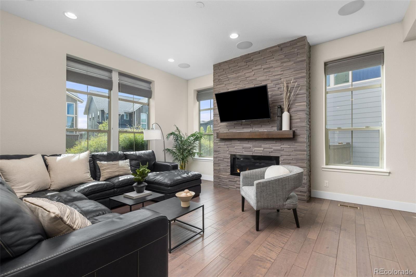 MLS Image #7 for 9103 e 61st place,denver, Colorado