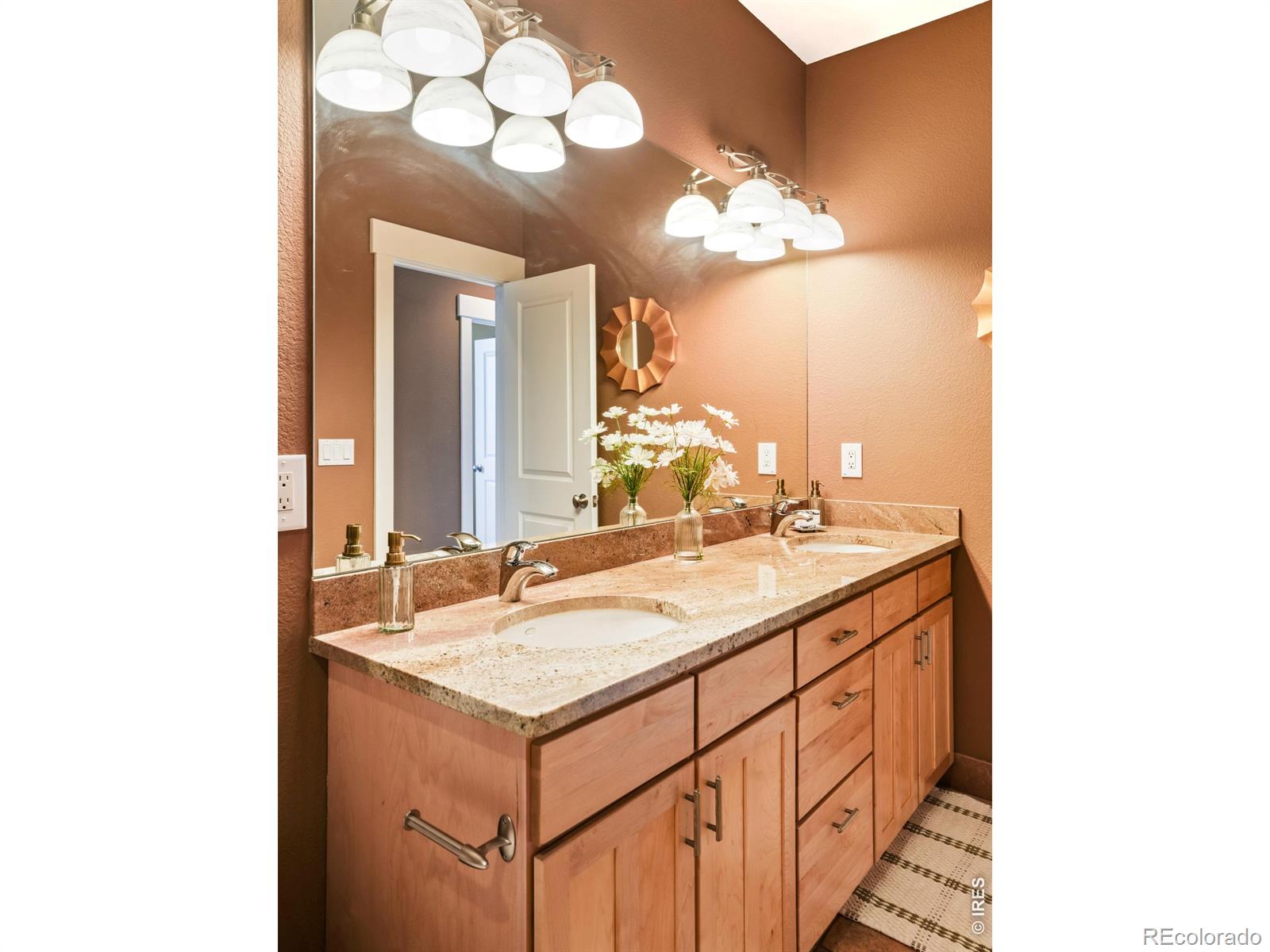 MLS Image #14 for 2040  oak avenue,boulder, Colorado