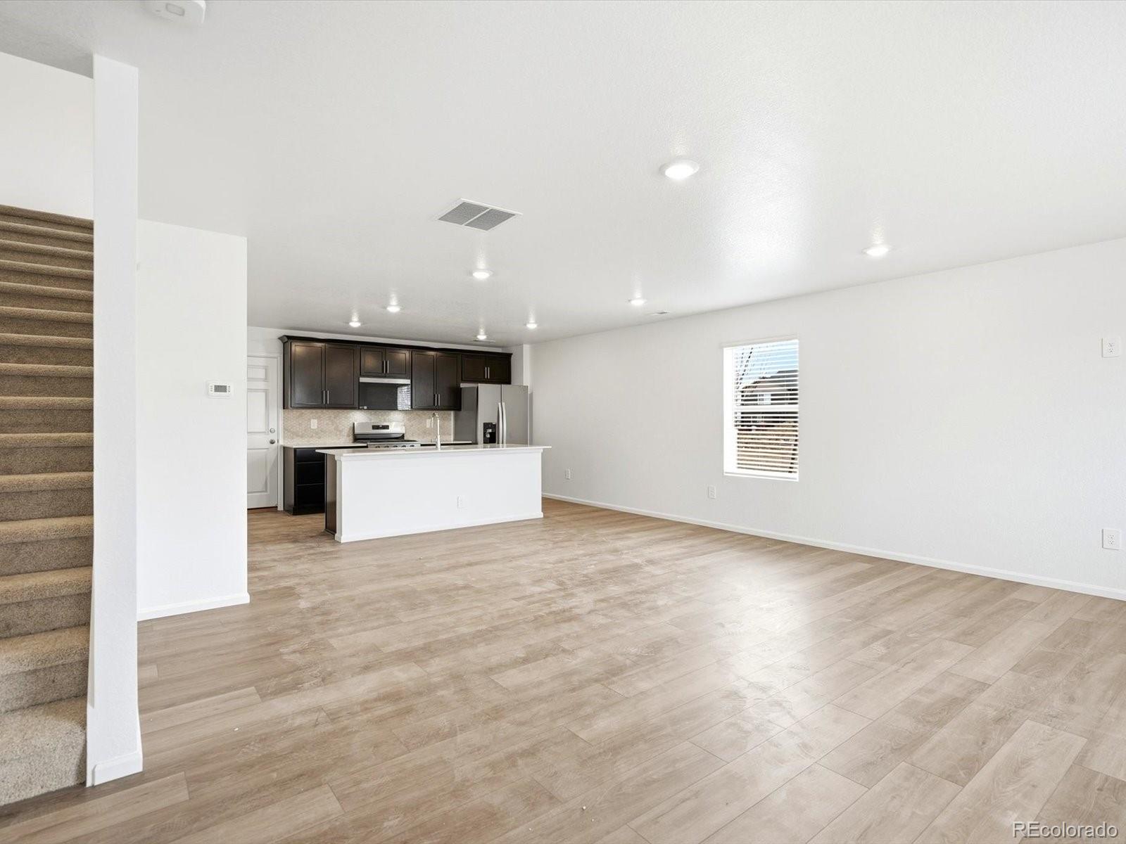 MLS Image #2 for 21234 e 65th drive,aurora, Colorado