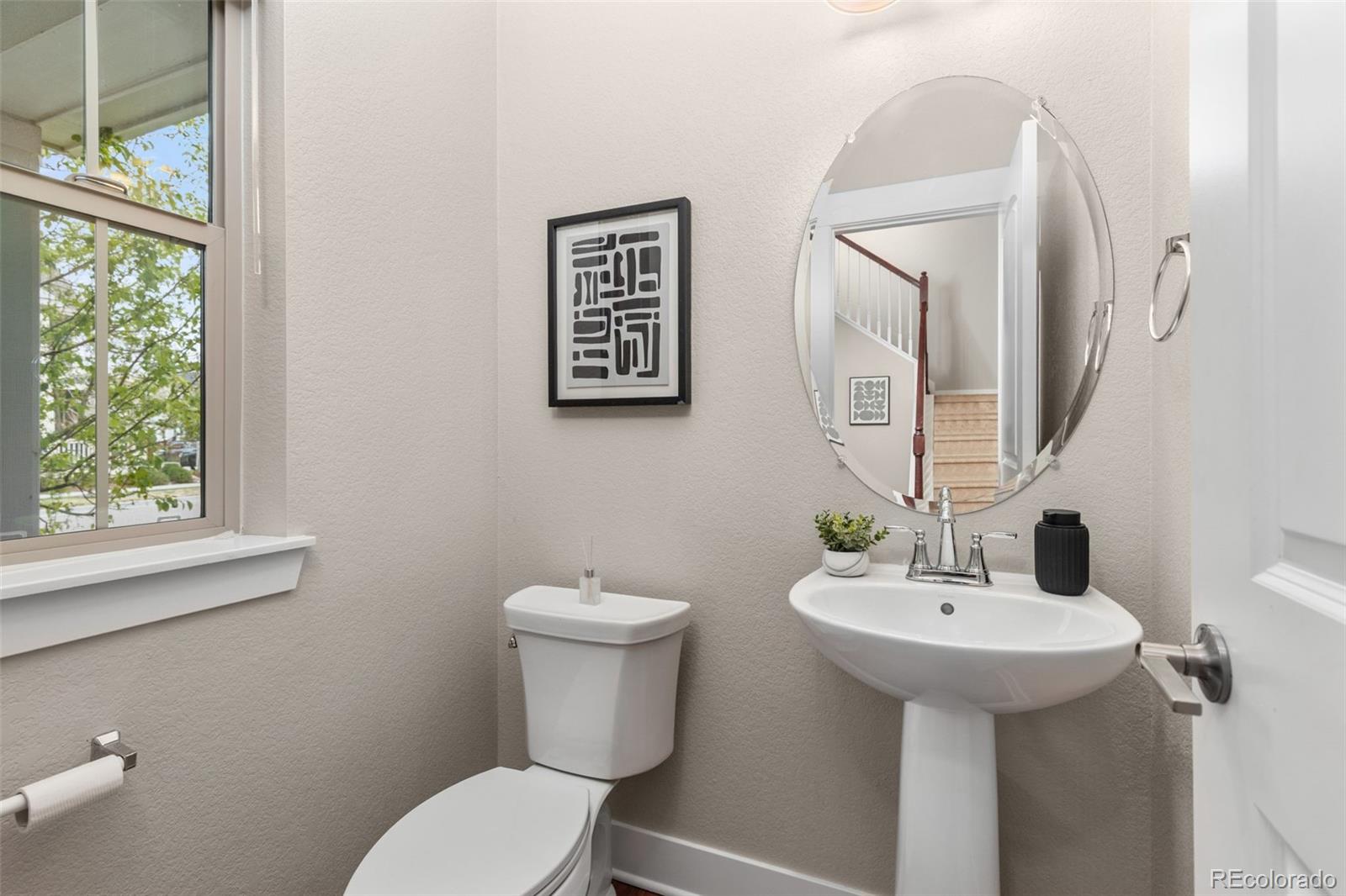 MLS Image #21 for 10080 e 59th drive,denver, Colorado