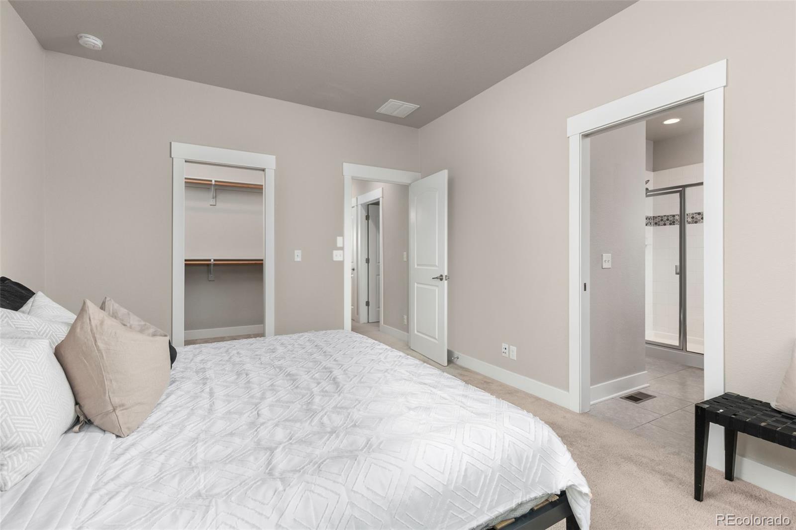 MLS Image #26 for 10080 e 59th drive,denver, Colorado