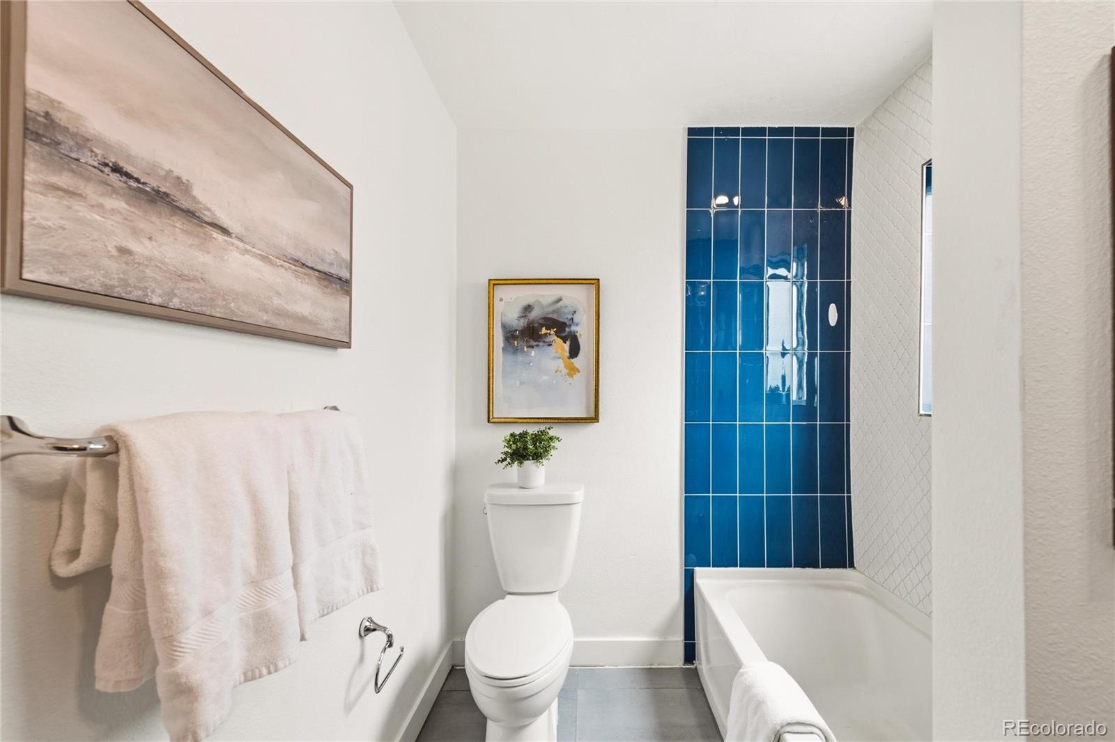 MLS Image #15 for 3127 n saint paul street,denver, Colorado