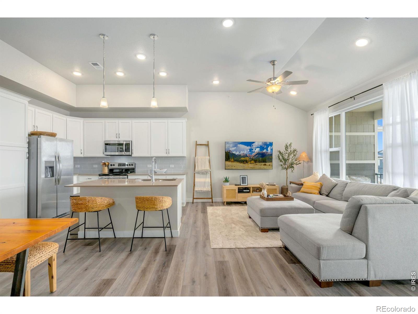 MLS Image #2 for 4185 n park drive,loveland, Colorado