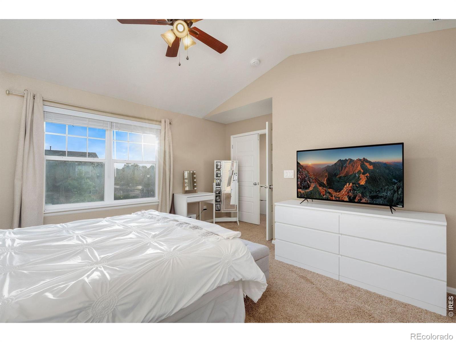 MLS Image #22 for 2198  steppe drive,longmont, Colorado