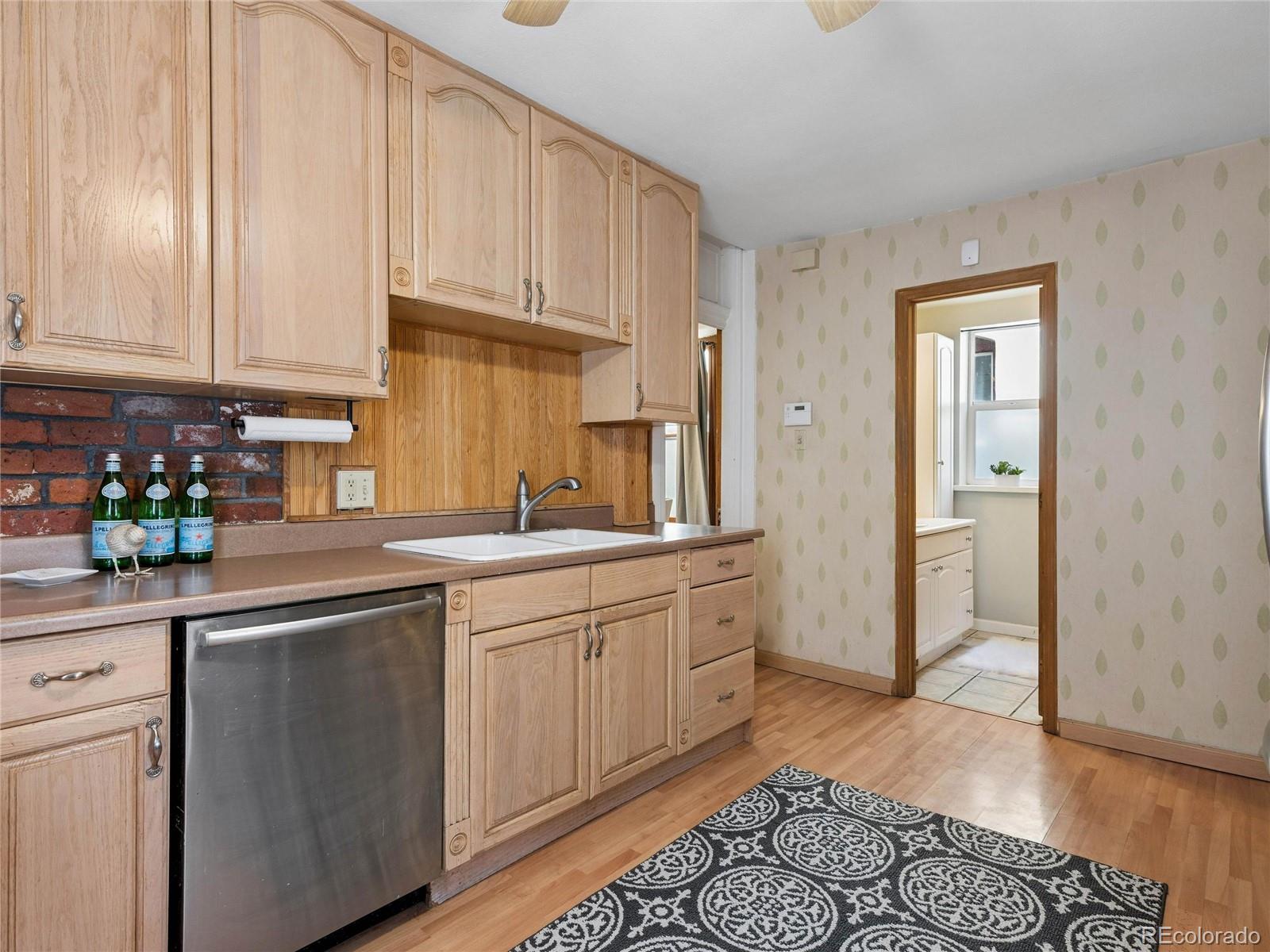MLS Image #15 for 4244  umatilla street,denver, Colorado