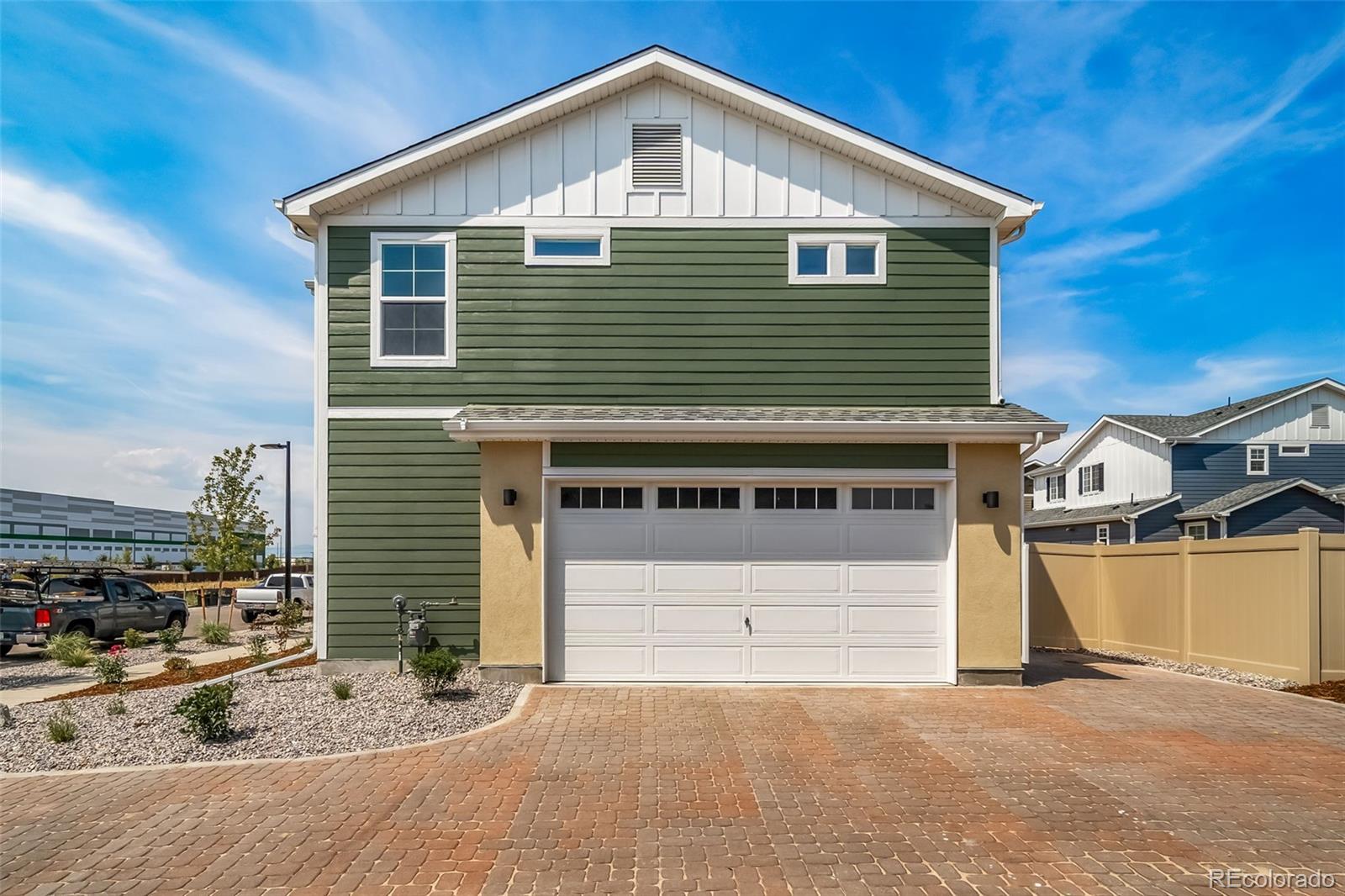 MLS Image #32 for 22387 e 39th avenue,aurora, Colorado