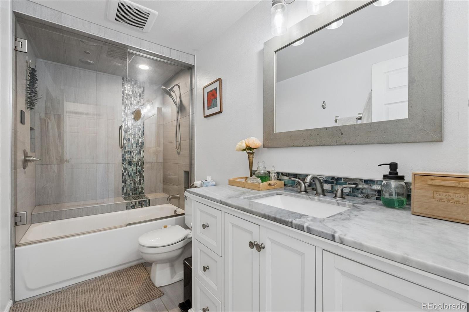 MLS Image #10 for 604 w 9th street,loveland, Colorado