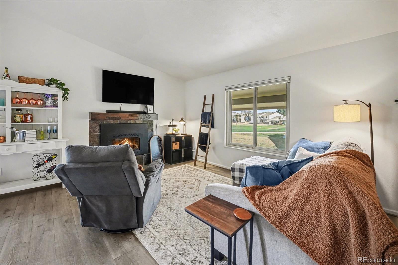 MLS Image #3 for 6922 w 87th way,arvada, Colorado