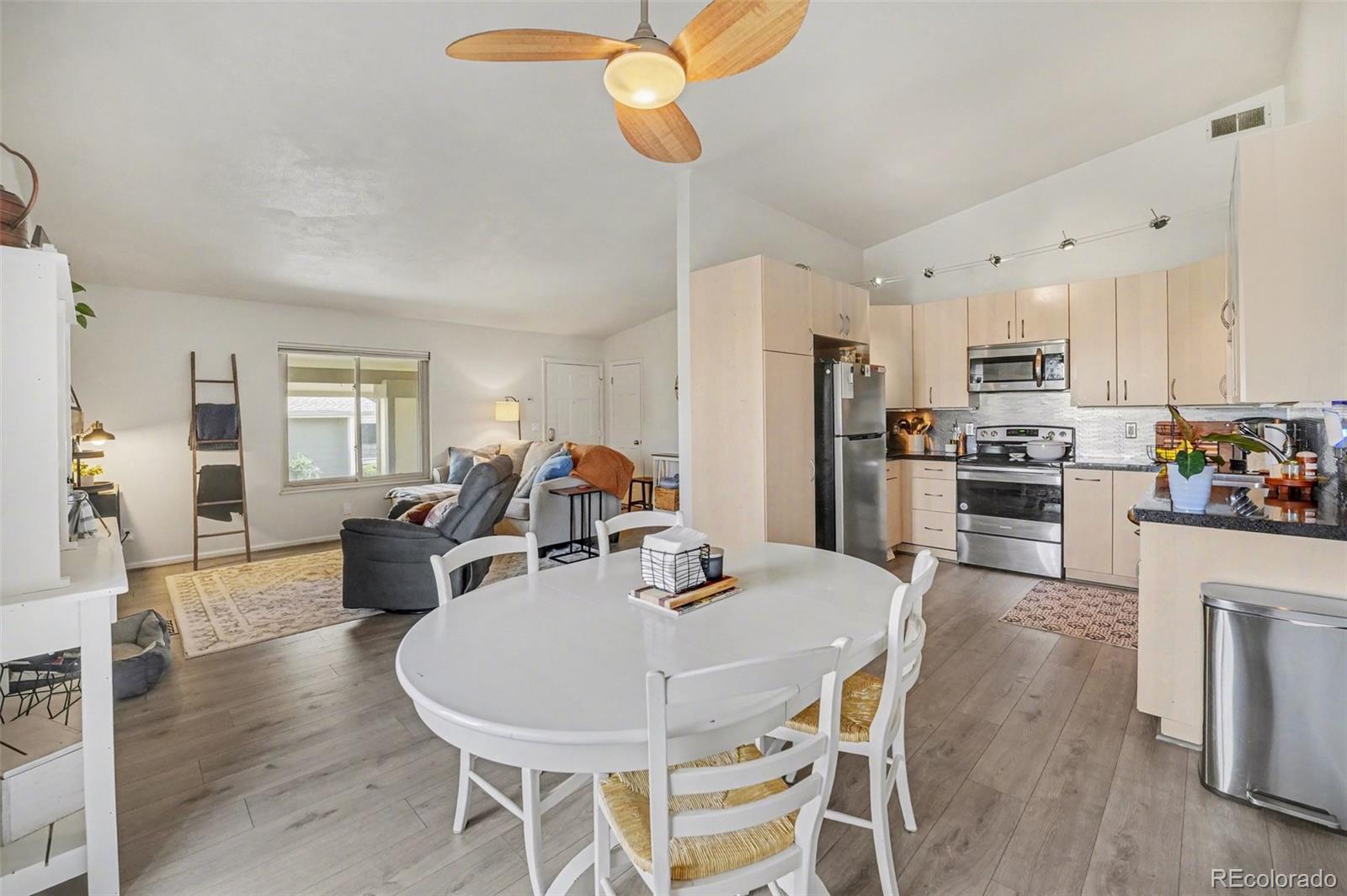 MLS Image #5 for 6922 w 87th way,arvada, Colorado